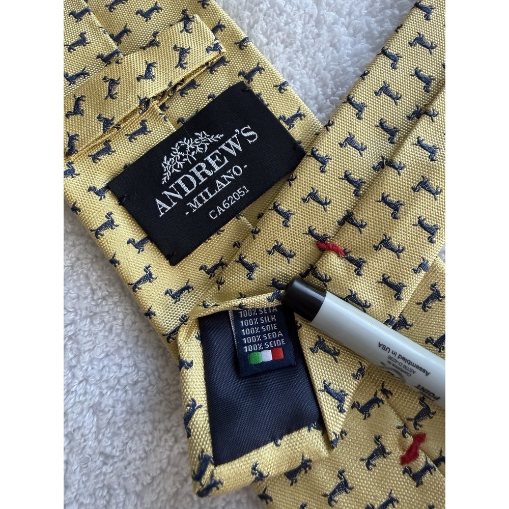 Andrew's Milano	Yollow Weiner Dog Dachshund Woven Jacquard Long XL 61" Silk Tie
